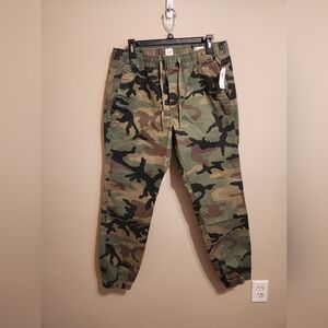 GAP Women's Essential Camo Drawstring Joggers Size Medium